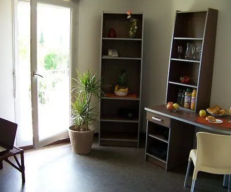 شقة فندقية Le Patio Des Traboules 2*