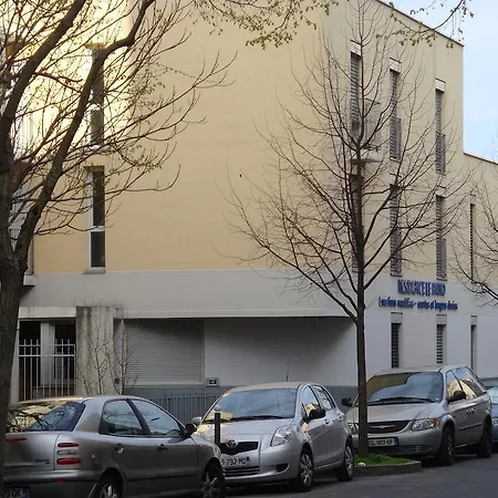 Aparthotel Le Patio Des Traboules 2*
